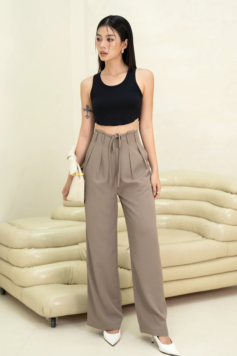 ESSENTIAL BASIC CROP TOP (BLACK)