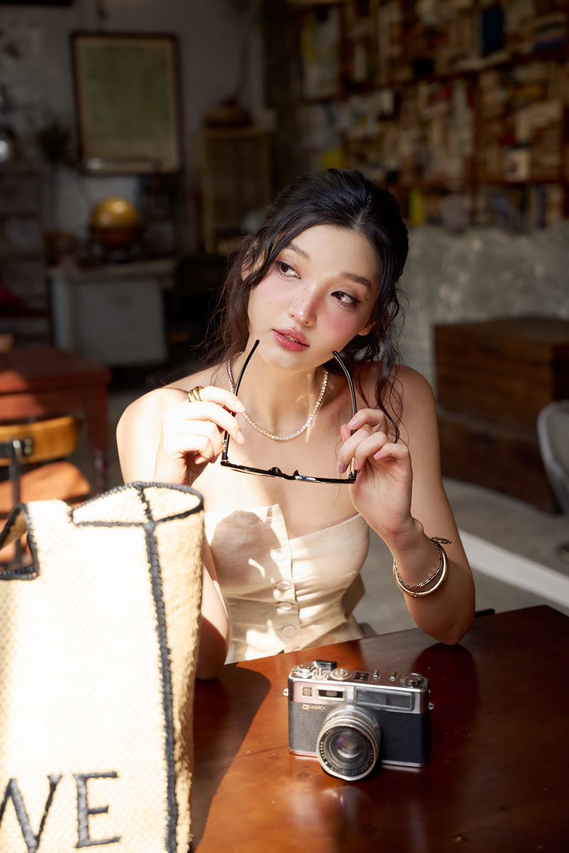 MUTUAL 2-WAY BUTTON TOP (SANDSTONE)